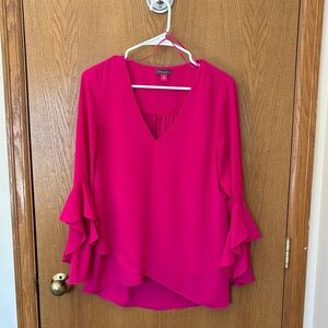 Vince Camuto Vibrant Pink Ruffle Sleeve Blouse Size Medium
